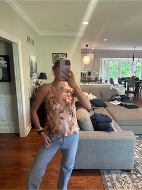 Evereve Floral Satin V-Neck Cami in Beige and Brown